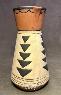 1910 SOUEVO Weller Arts & Crafts Pottery Pitcher Pueblo Native American Design
