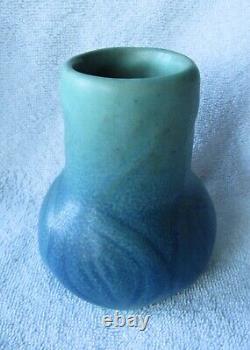 1918 1921 Van Briggle Art Pottery Arts & Crafts Mission Design Blue Glaze Vase