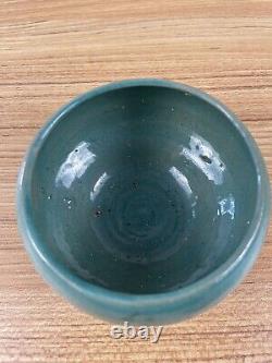 1943 Morgantown Green Art Pottery Vase Signed. WPA Project Arts and Crafts