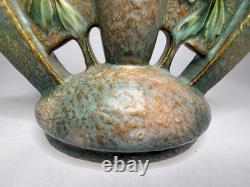 2 Roseville Dahlrose 1928 Vintage Arts & Crafts Pottery Triple Bud Vase 76-6 C30 2 Roseville Dahlrose 1928 Vintage Arts & Crafts Pottery Triple Bud Vase 76-6 C30