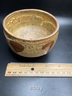 2 Warren Mackenzie Studio Pottery Decorated Tea Bowls Shino Glaze 3 h x 3.5 di