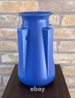 2007 Teco Streamline Art Deco Arts Crafts Pottery Buttress Handle Vase Vessel
