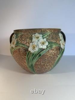 A Piece Of Roseville Jonquil 1931 Arts And Crafts Pottery. Large Handled Vase