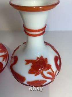 A Piece Of Roseville Jonquil 1931 Arts And Crafts Pottery. Large Handled Vase