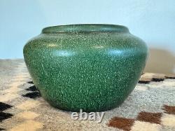 Antique Arts & Crafts Hampshire Pottery Matte Green Planter Vase Bowl