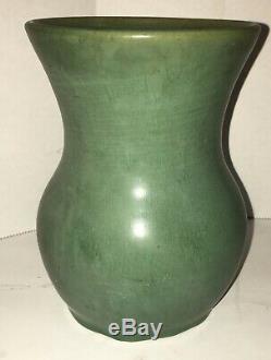 Antique Genuine Bybee Matte Green Vase Hand Made Arts & Crafts Pottery Kentucky