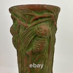 Antique HANDMADE Peters & Reed Pottery Moss Aztec Pinecone Vase Arts Crafts 10