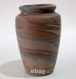 Antique NILOAK Mission Swirl Arts & Crafts Pottery Vase with Paper Label