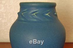 Antique Rookwood Arts & Crafts Incised Vase XIII 1913 #914F Deep Blue Indigo