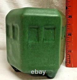 Antique Weller Pottery Bedford Matt Arts & Crafts Green Vase