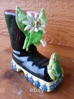 Art MADE IN ITALY CERAMIC VASE garden boot kitschy Frog Flower