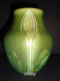 Artist Signed Hand Carved Rookwood Arts & Crafts Art Pottery Vase