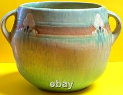 Arts And Crafts Roseville Pottery Montcello Two Handled Vase # 559-5 Blue/green