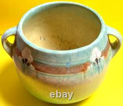 Arts And Crafts Roseville Pottery Montcello Two Handled Vase # 559-5 Blue/green