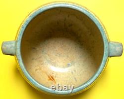 Arts And Crafts Roseville Pottery Montcello Two Handled Vase # 559-5 Blue/green