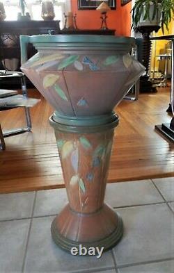 Arts & Craft Art Deco Futura Roseville Pottery Jardiniere & Pedestal