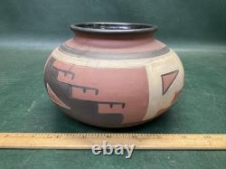 Arts & Crafts Clifton Pottery Chevlon, Arizona Vase Native American