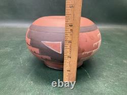 Arts & Crafts Clifton Pottery Chevlon, Arizona Vase Native American
