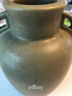 Arts & Crafts Heavyweight Buttress Pottery Vase Matte Green Fulper Mission