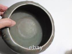 Arts and Crafts Rookwood Art Pottery vase/bowl #2169