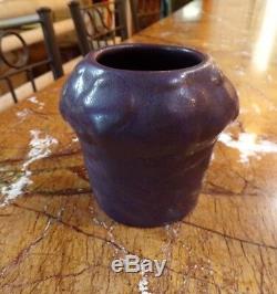 Arts and Crafts Van Briggle Pottery Matte Purple Poppy Seed Pod Vase #21 c1907