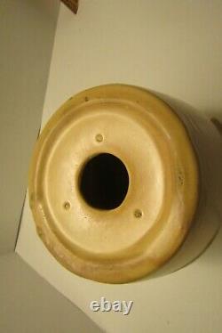 Arts crafts pottery tri buttressed handed lamp base Fulper, Stangl. Haeger mustard