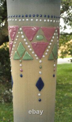 BRUSH McCOY JEWEL PATTERN VASE ARTS & CRAFT ERA - EXCELLENT COND. #041