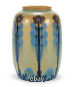 Beautiful & Rare Rookwood Arts & Crafts Antique Pottery Vase by Kate Curry 1916