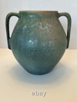 Beautiful Vintage ROSEVILLE EARLAM Arts & Crafts Art Pottery Vase 519