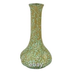 Chicago Crucible Vintage Arts and Crafts Pottery Mottled Green Ceramic Bud Vase
