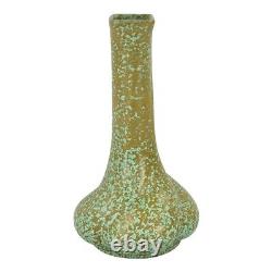 Chicago Crucible Vintage Arts and Crafts Pottery Mottled Green Ceramic Bud Vase