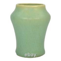 Clifton 1906 Vintage Arts And Crafts Pottery Matte Green Ceramic Vase 117