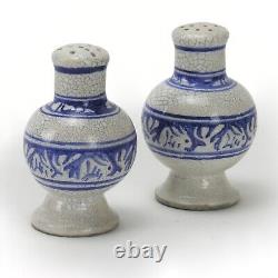 Dedham Pottery antique 3.5 rabbit salt & pepper shaker blue white arts & crafts