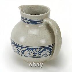 Dedham Pottery antique rabbit large water pitcher 3 pts blue white arts & crafts