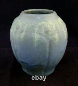 EARLY Van Briggle CHOCOLTE CLAY Vase 382 Arts & Crafts Pottery