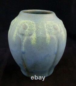 EARLY Van Briggle CHOCOLTE CLAY Vase 382 Arts & Crafts Pottery