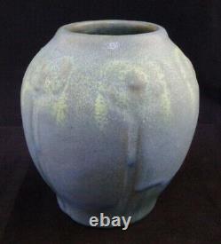 EARLY Van Briggle CHOCOLTE CLAY Vase 382 Arts & Crafts Pottery