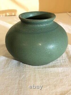 Early Date Van Briggle Pot-Vase-1905-Green Matte-Arts & Crafts-Mission-Colo Spgs