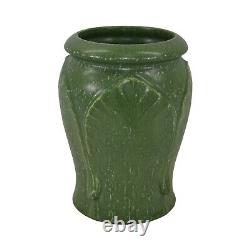 Ephraim Faience 1999 Arts and Crafts Pottery Hand Made Apple Leaf Green Vase 704