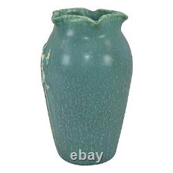 Ephraim Faience 2003 Arts and Crafts Art Pottery Blue Iris Star Cabinet Vase 062