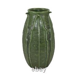 Ephraim Faience 2005 Arts and Crafts Pottery Green Walnut Leaf Ceramic Vase 521