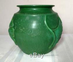 Ephraim Pottery, Ginkgo Leaves Vase, Great Arts & Crafts Theme, Cucumber Green