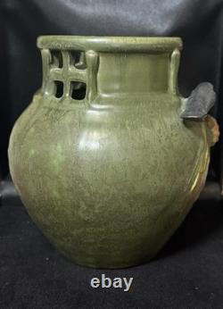 Ephraim Pottery Retired Rookery Vase. Studio Collection. Only 117 Created