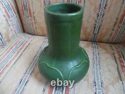 GRUEBY Arts & Crafts Pottery Vase