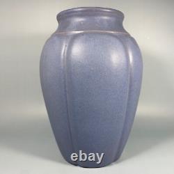 Gorgeous Vintage Zanesville Stoneware Vase#795 Blueish-Lilac-Silver Matte Glaze