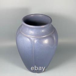 Gorgeous Vintage Zanesville Stoneware Vase#795 Blueish-Lilac-Silver Matte Glaze