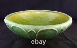 Grueby Pottery LARGE ARTS & CRAFTS VASE BOWL 10 Artist Signed