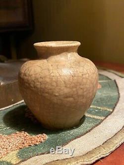Grueby Pottery Vase Massachusetts Arts & Crafts Matte Glaze