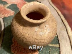 Grueby Pottery Vase Massachusetts Arts & Crafts Matte Glaze