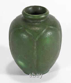Grueby Pottery matte green leaf carved lobed form vase Arts & Crafts Boston